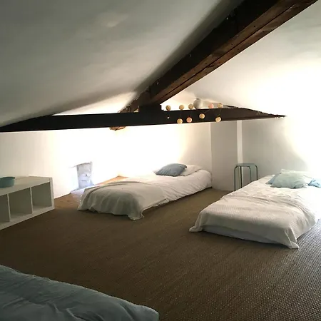 Bed and breakfast La Bastide D'aigrefeuille 3*