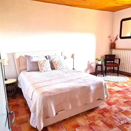 Bed and breakfast La Bastide D'aigrefeuille